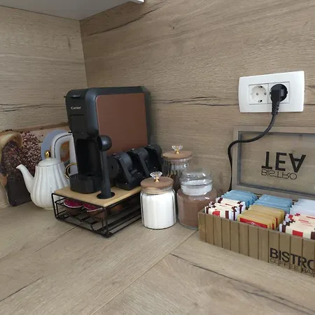 Elani Appartement *