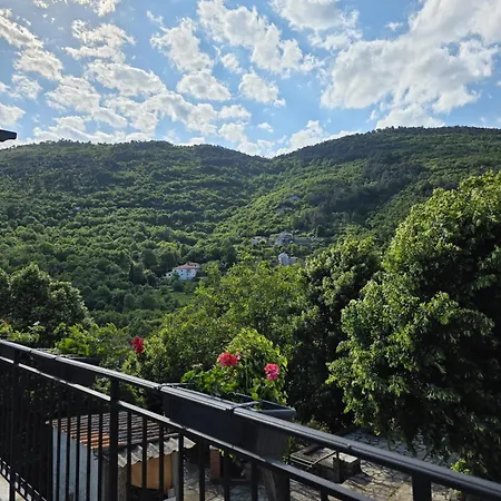 Appartement Elani *
